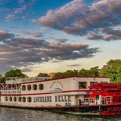 Paris Schifffahrt auf der Seine