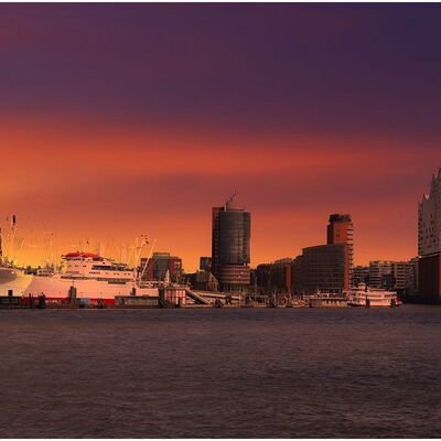 Hamburg - Elbe in der Abendstimmung