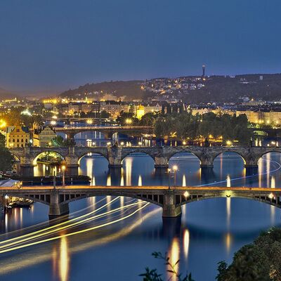 Klassenfahrt nach Prag - Die Moldau bei Abendstimmung