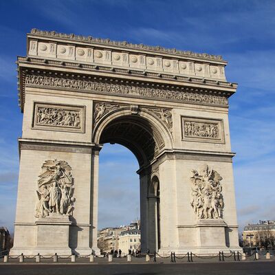 Klassenfahrten und Stundienreisen nach Paris, Triumpfbogen